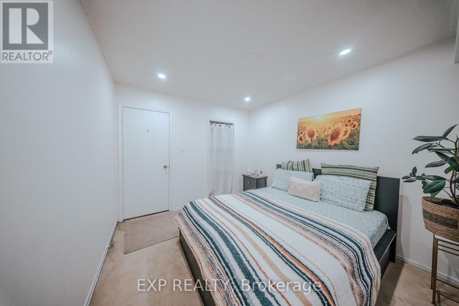 1187 Skylark Avenue, Oshawa, Ontario  L1K 1G8 - Photo 11 - E12603110