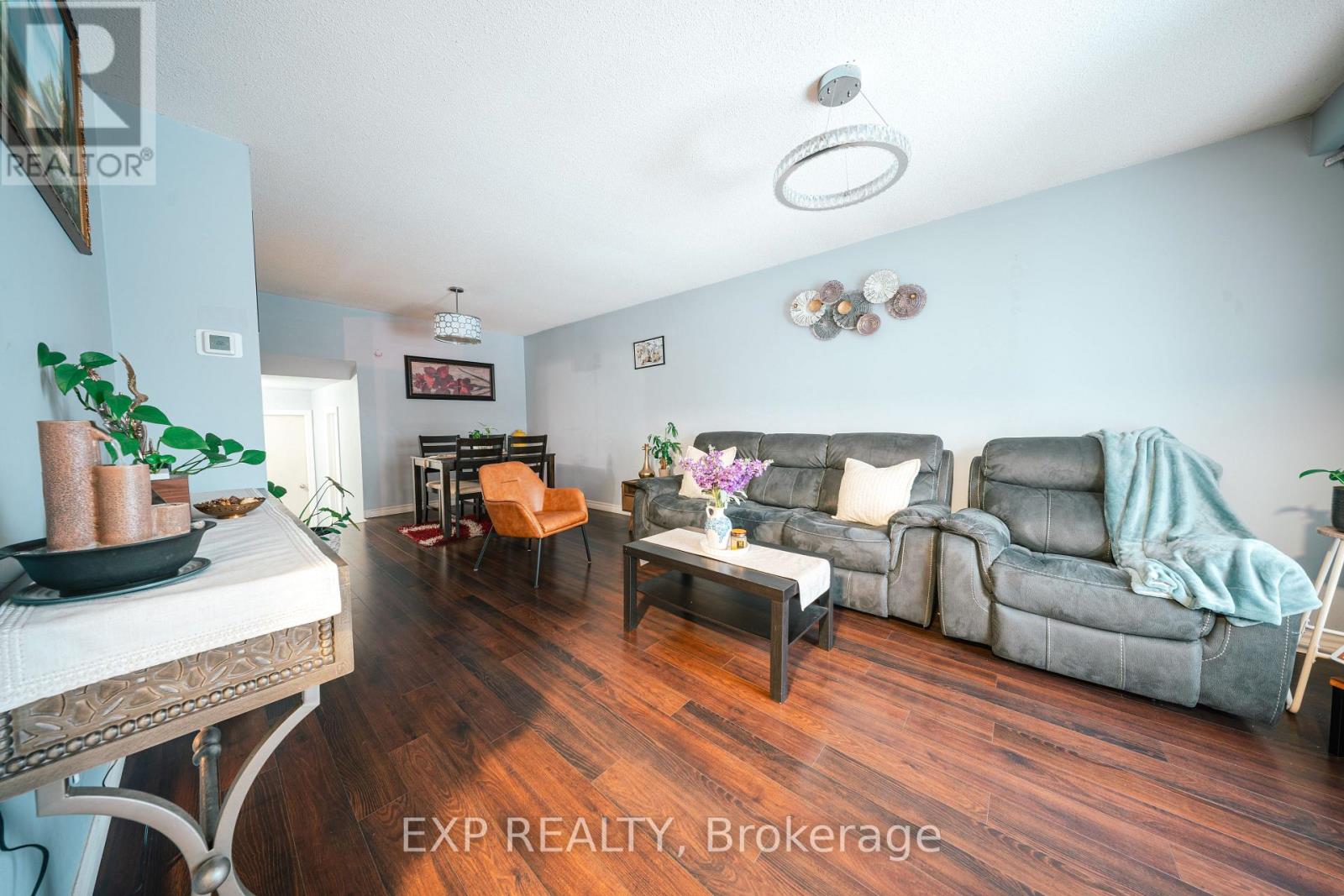 1187 Skylark Avenue, Oshawa, Ontario  L1K 1G8 - Photo 4 - E12603110
