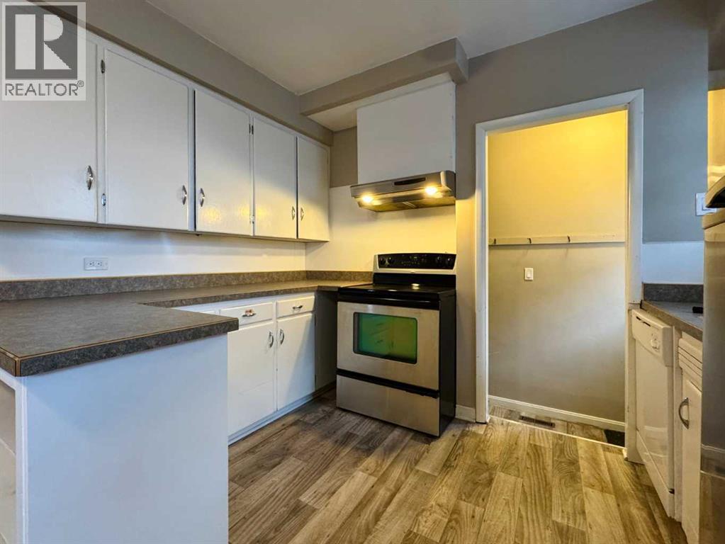 537 23 Street S, Lethbridge, Alberta  T1J 3M9 - Photo 13 - A2258722