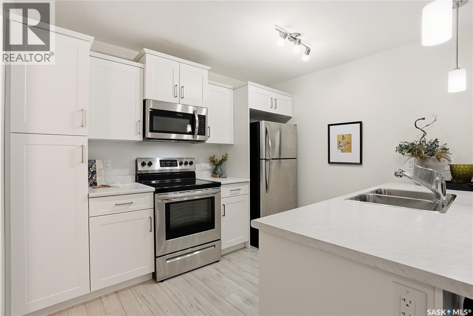 210 315 Dickson Crescent, Saskatoon, Saskatchewan  S7T 0Z1 - Photo 15 - SK025237