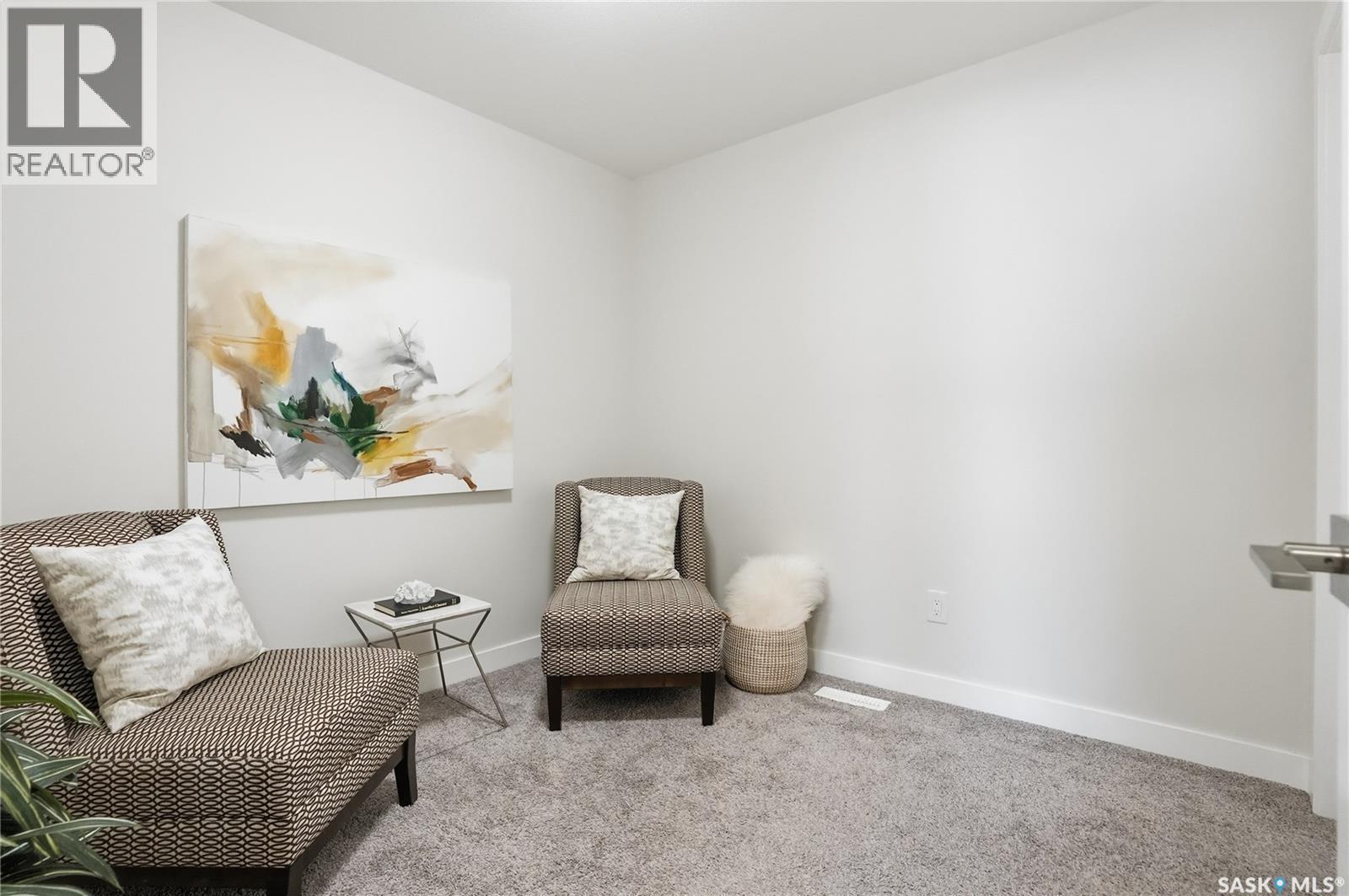 210 315 Dickson Crescent, Saskatoon, Saskatchewan  S7T 0Z1 - Photo 32 - SK025237