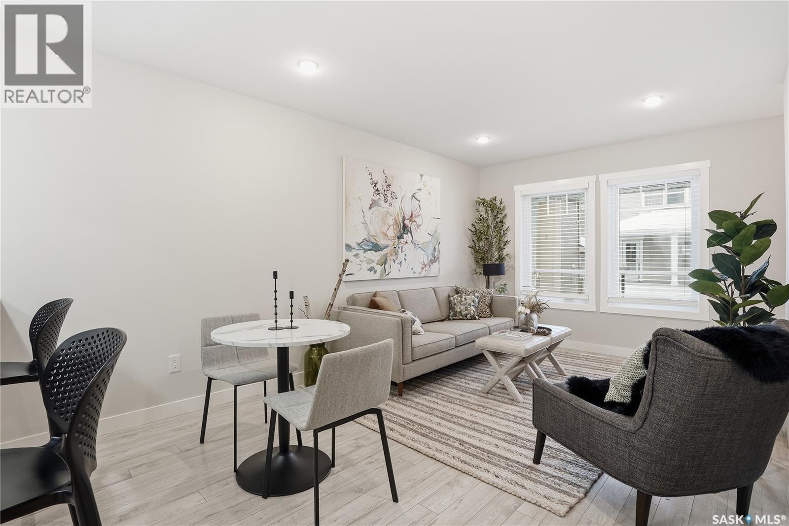 210 315 Dickson Crescent, Saskatoon, Saskatchewan  S7T 0Z1 - Photo 6 - SK025237