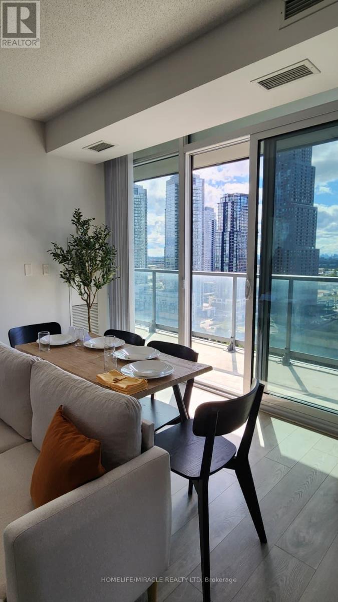 2004 - 7895 Jane Street, Vaughan, Ontario  L4K 0K2 - Photo 2 - N12603082