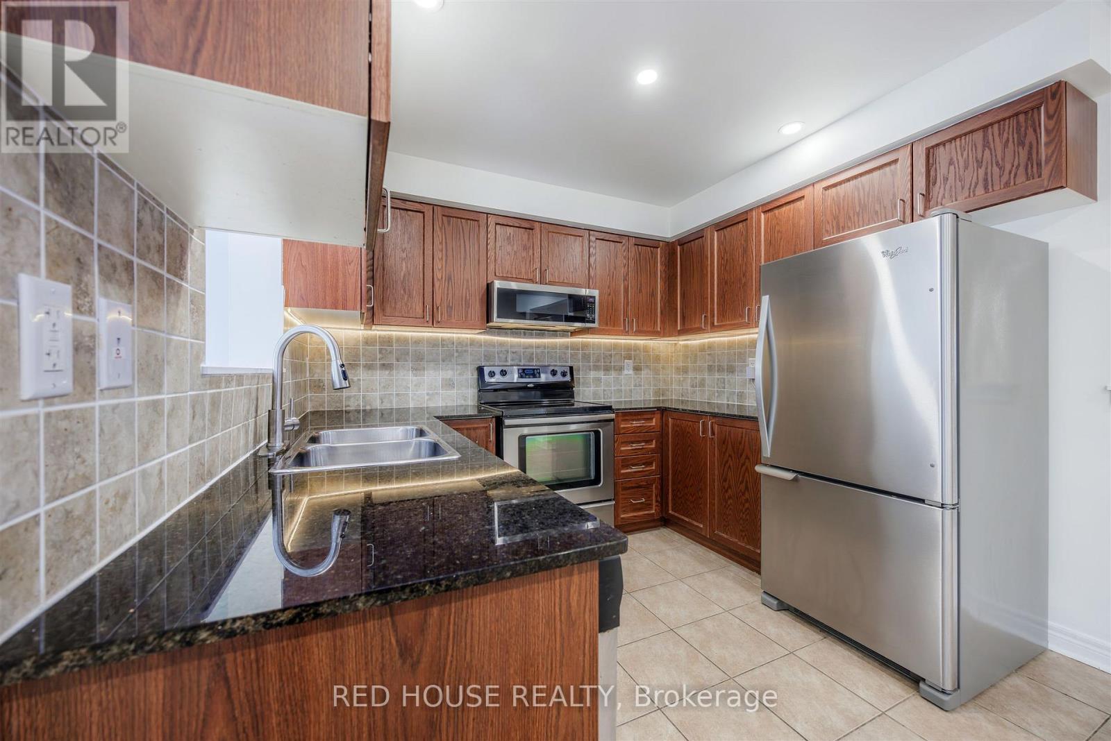 39 Harvest Hills Boulevard, East Gwillimbury, Ontario  L9N 0A6 - Photo 12 - N12603098