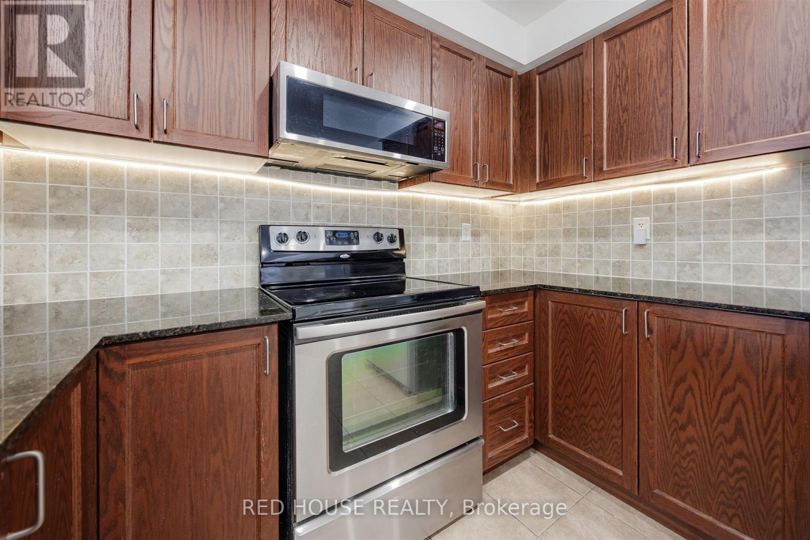 39 Harvest Hills Boulevard, East Gwillimbury, Ontario  L9N 0A6 - Photo 13 - N12603098