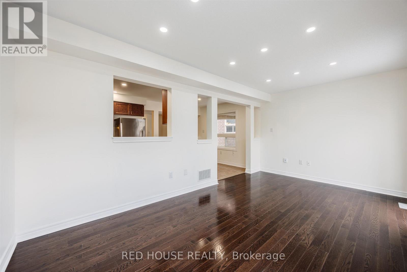 39 Harvest Hills Boulevard, East Gwillimbury, Ontario  L9N 0A6 - Photo 16 - N12603098