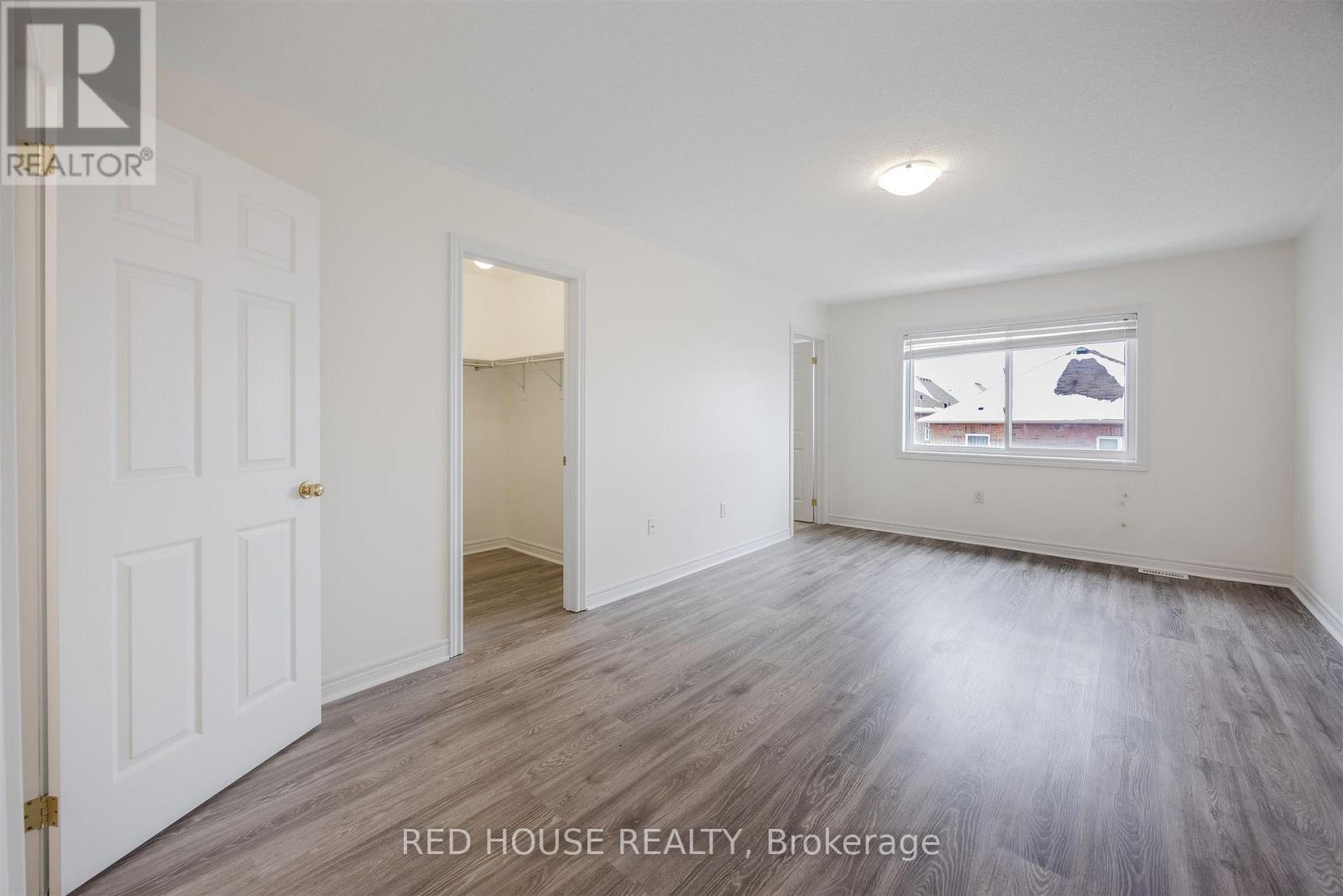 39 Harvest Hills Boulevard, East Gwillimbury, Ontario  L9N 0A6 - Photo 23 - N12603098