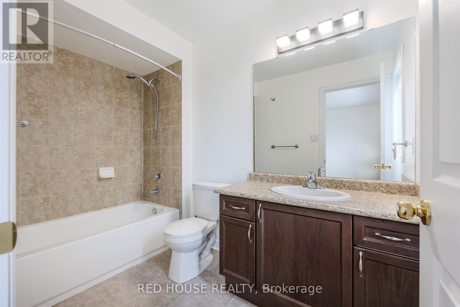 39 Harvest Hills Boulevard, East Gwillimbury, Ontario  L9N 0A6 - Photo 26 - N12603098