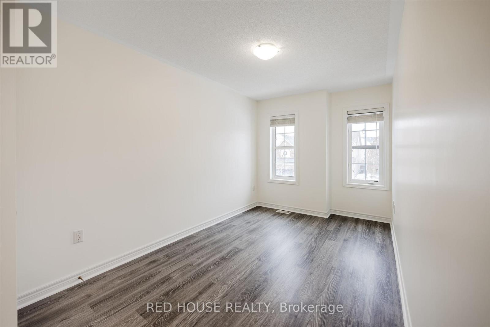 39 Harvest Hills Boulevard, East Gwillimbury, Ontario  L9N 0A6 - Photo 29 - N12603098