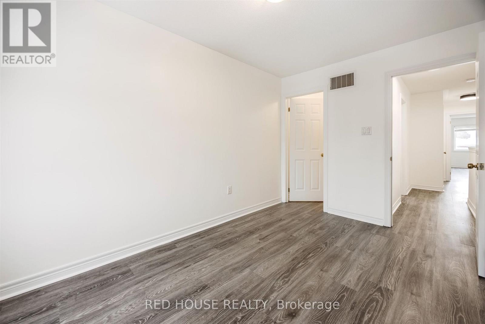 39 Harvest Hills Boulevard, East Gwillimbury, Ontario  L9N 0A6 - Photo 34 - N12603098