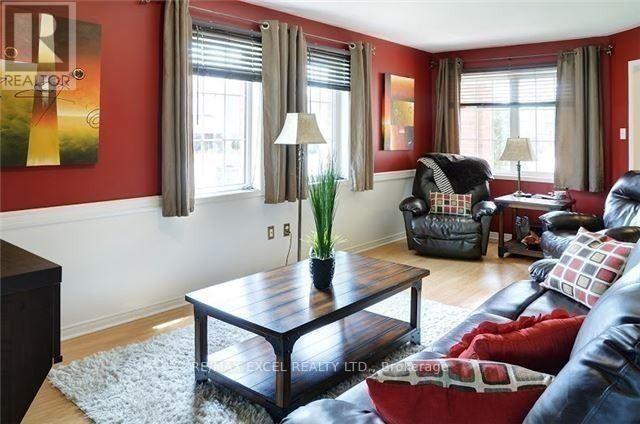 95 Bunchberry Way, Brampton, Ontario  L6R 2E8 - Photo 13 - W12603102