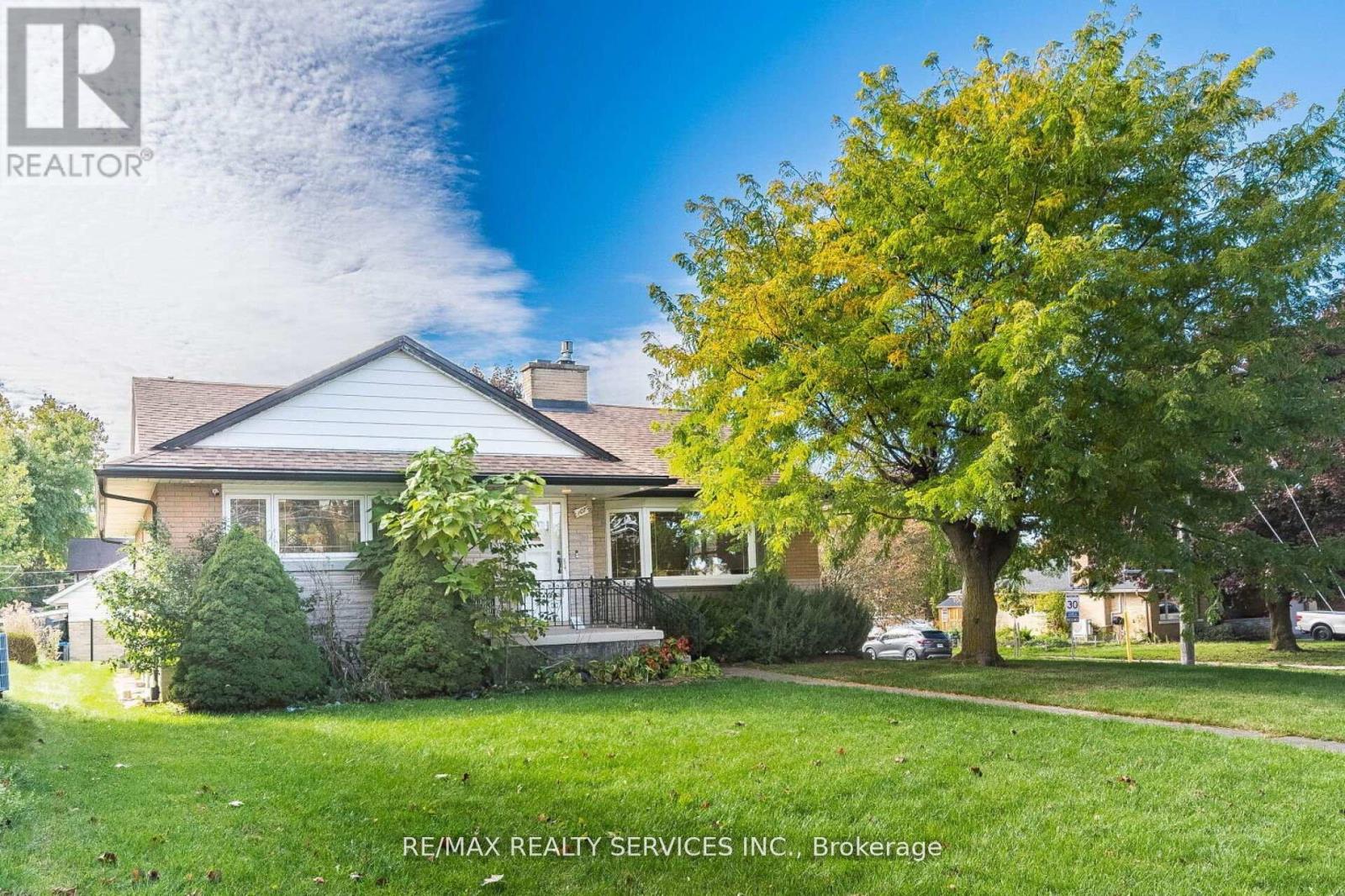 107 WEBER STREET S, Waterloo, Ontario