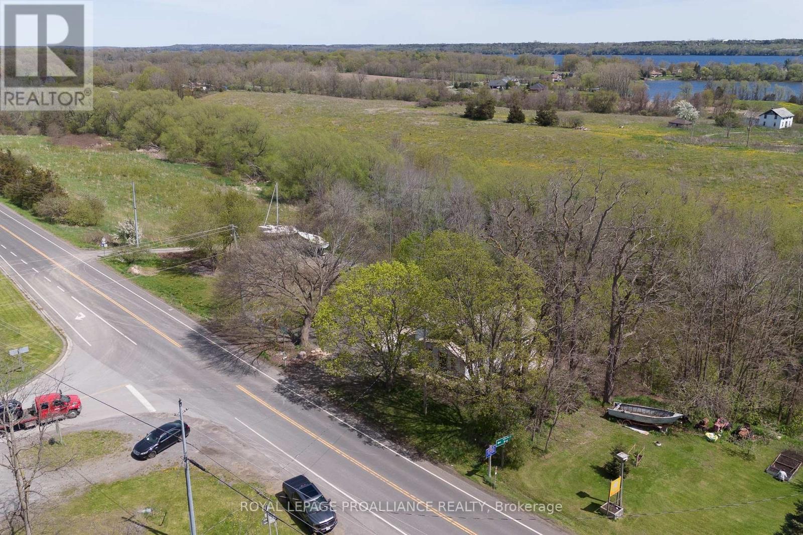 10346 Loyalist Parkway, Greater Napanee, Ontario  K0H 1G0 - Photo 8 - X12603146