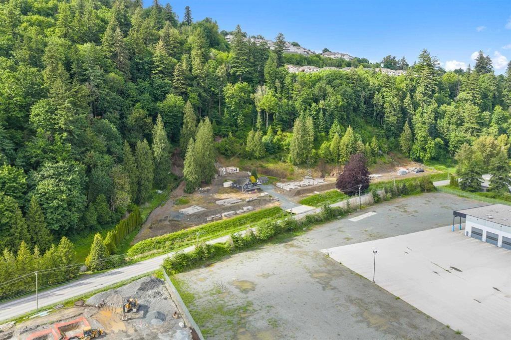 8395 Chilliwack Mountain Road, West Chilliwack, Chilliwack, British Columbia  V2R 3W8 - Photo 9 - C8074315