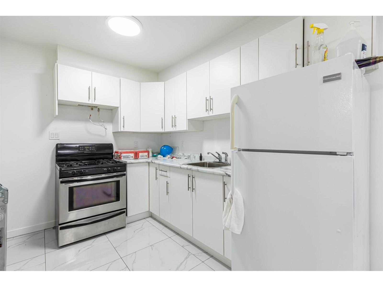 14312 69a Street, Surrey, British Columbia  V3W 0E2 - Photo 34 - R3072155