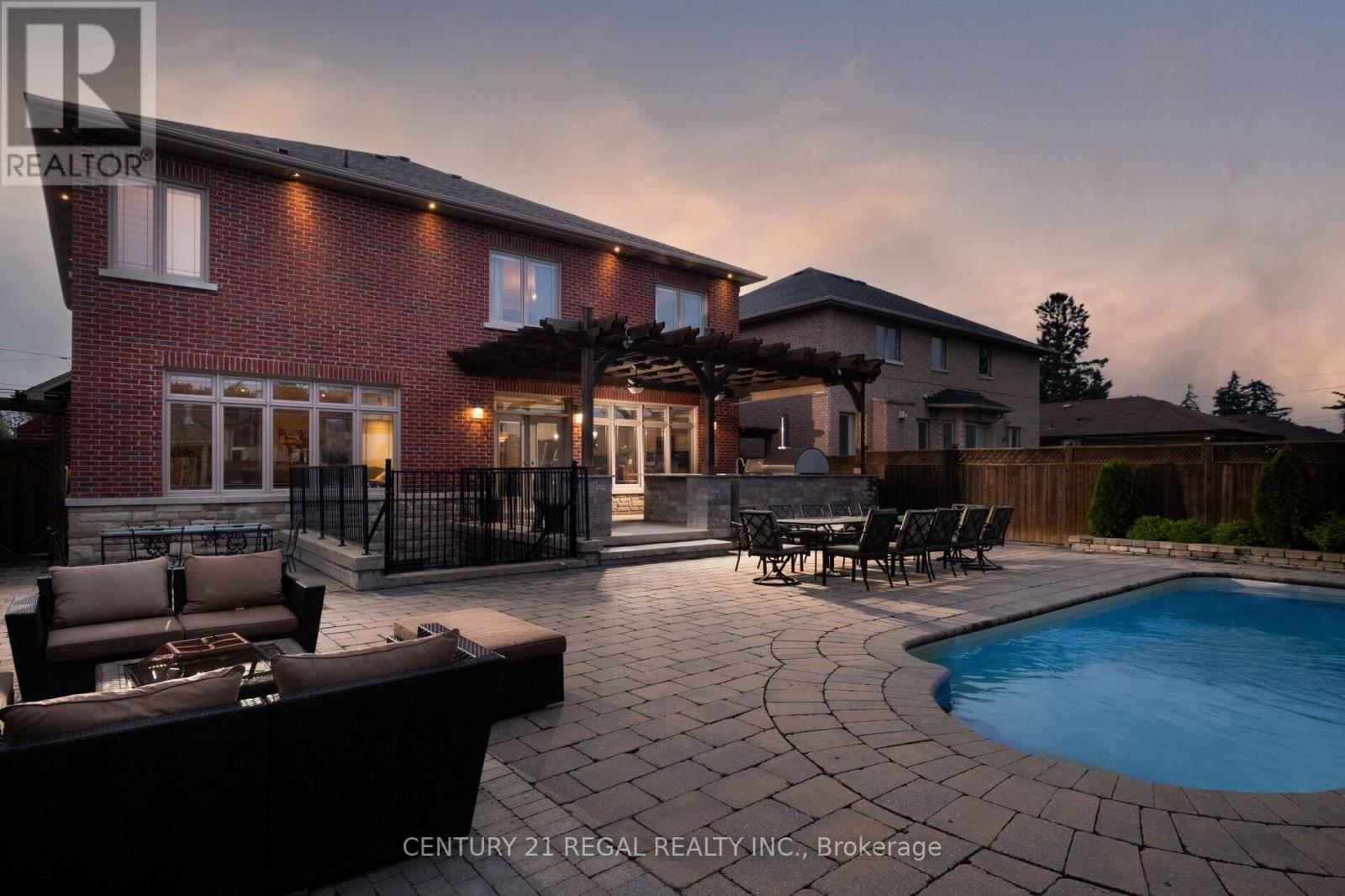 127 Sultana Avenue, Toronto, Ontario  M6A 1T6 - Photo 26 - C12469793