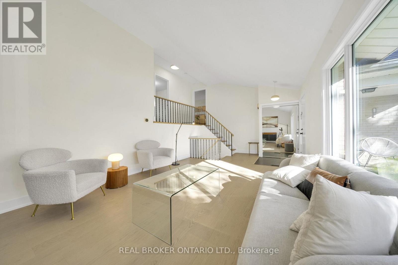 36 Marthclare Avenue, Toronto, Ontario M3A 1E2 - Photo 10 - C12527390