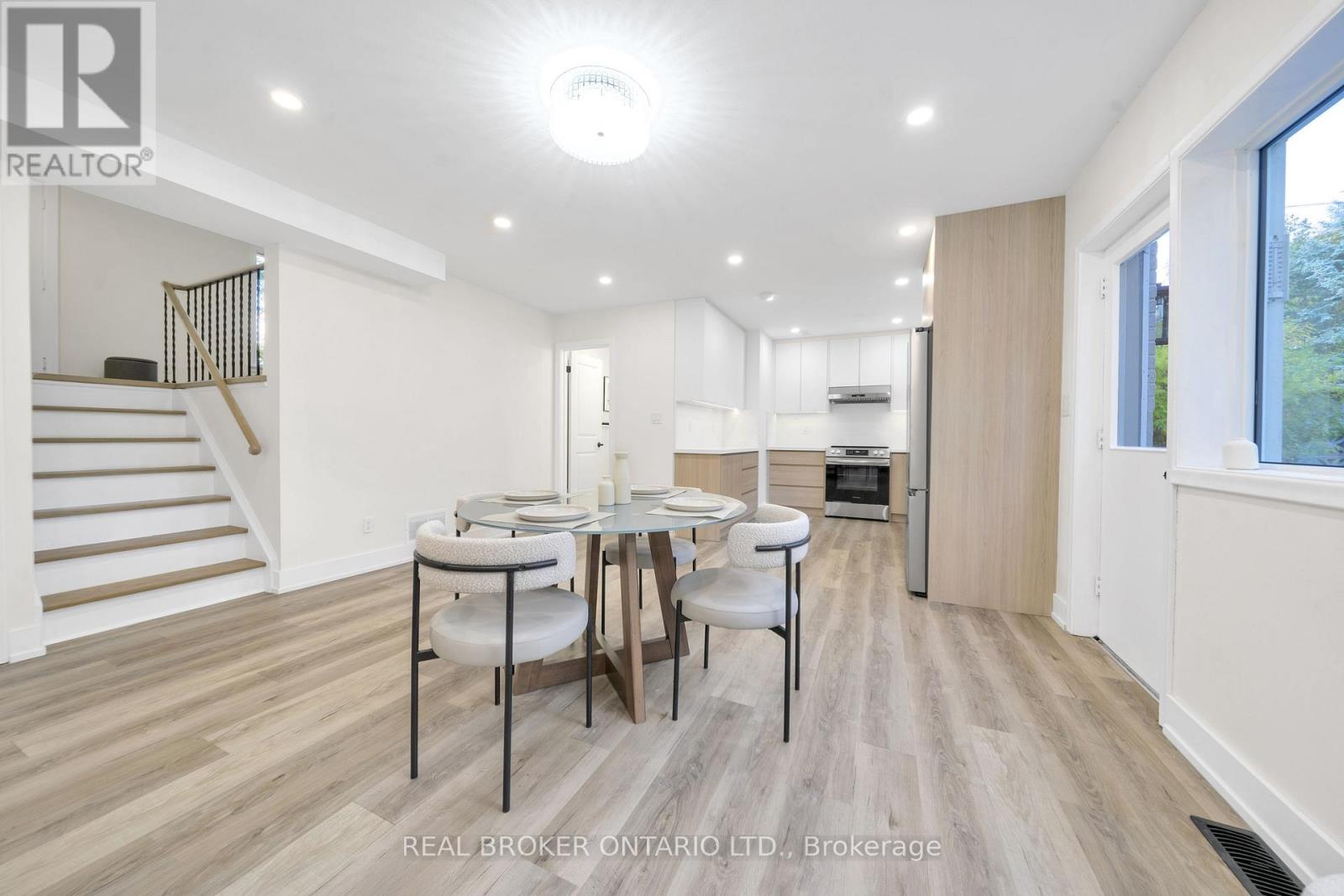 36 Marthclare Avenue, Toronto, Ontario M3A 1E2 - Photo 18 - C12527390