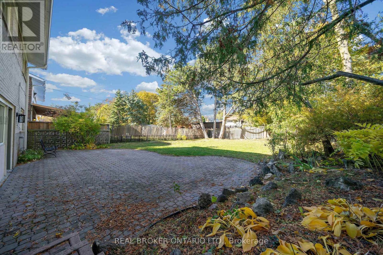 36 Marthclare Avenue, Toronto, Ontario M3A 1E2 - Photo 37 - C12527390