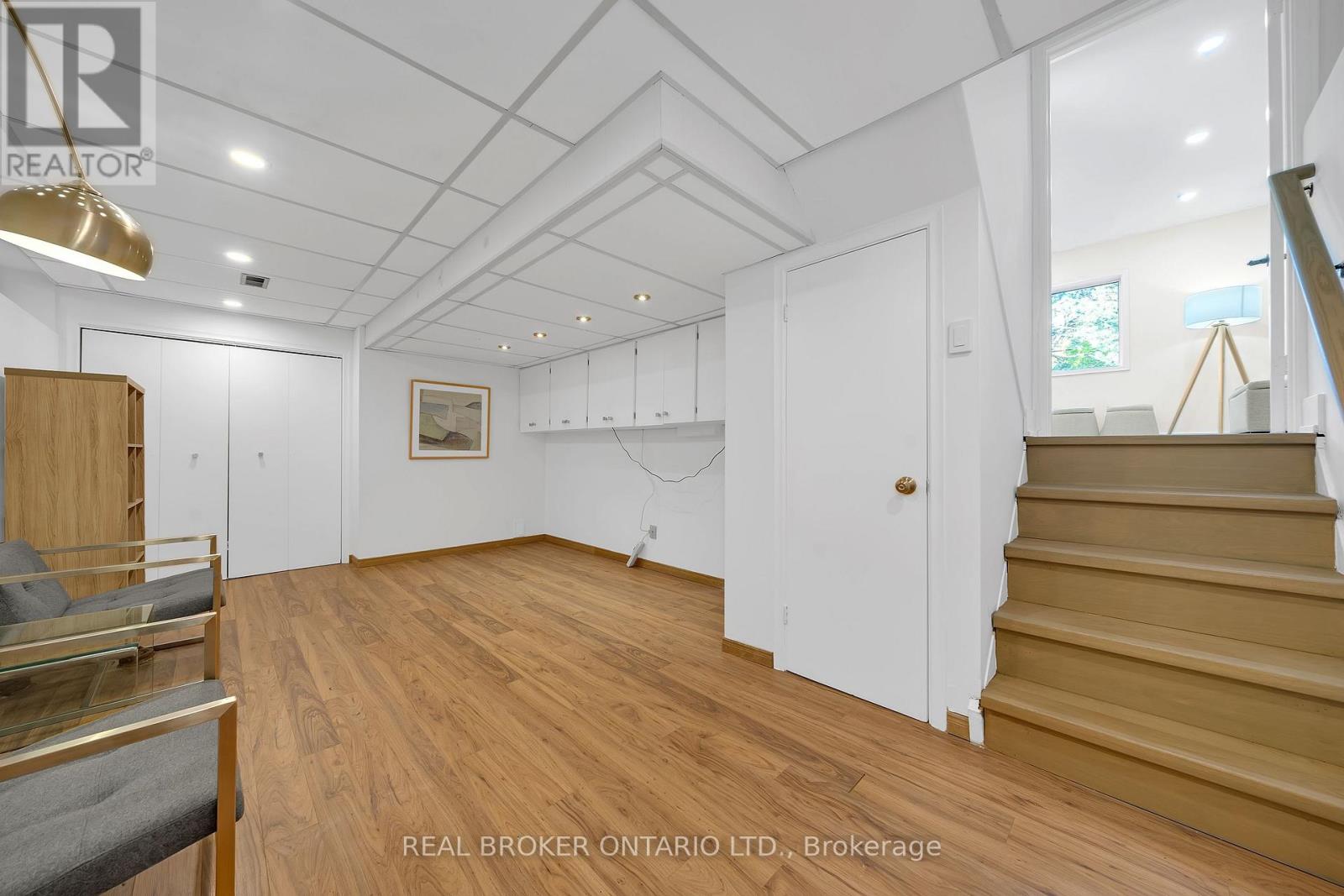 36 Marthclare Avenue, Toronto, Ontario M3A 1E2 - Photo 35 - C12527390