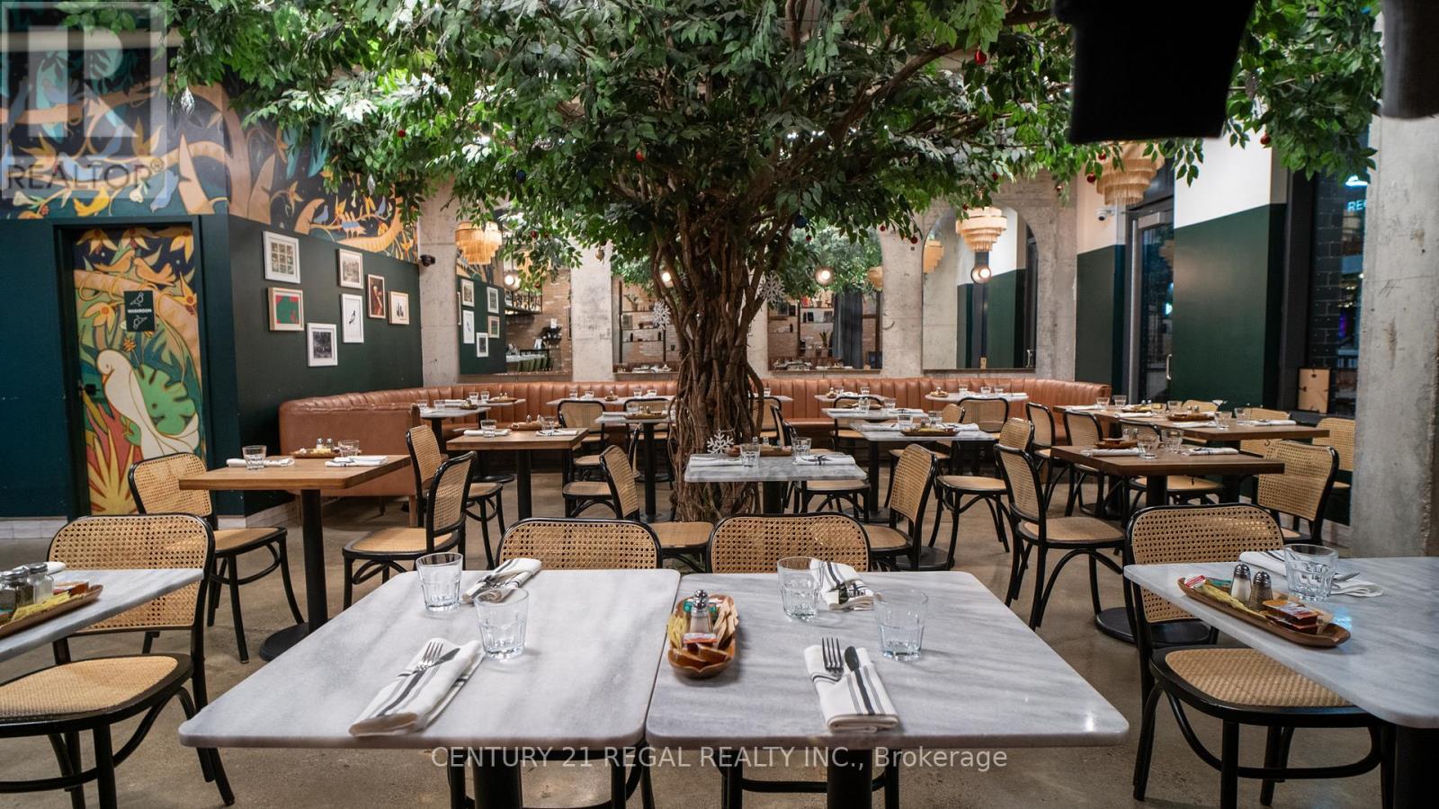 337 KING STREET W, Toronto, Ontario