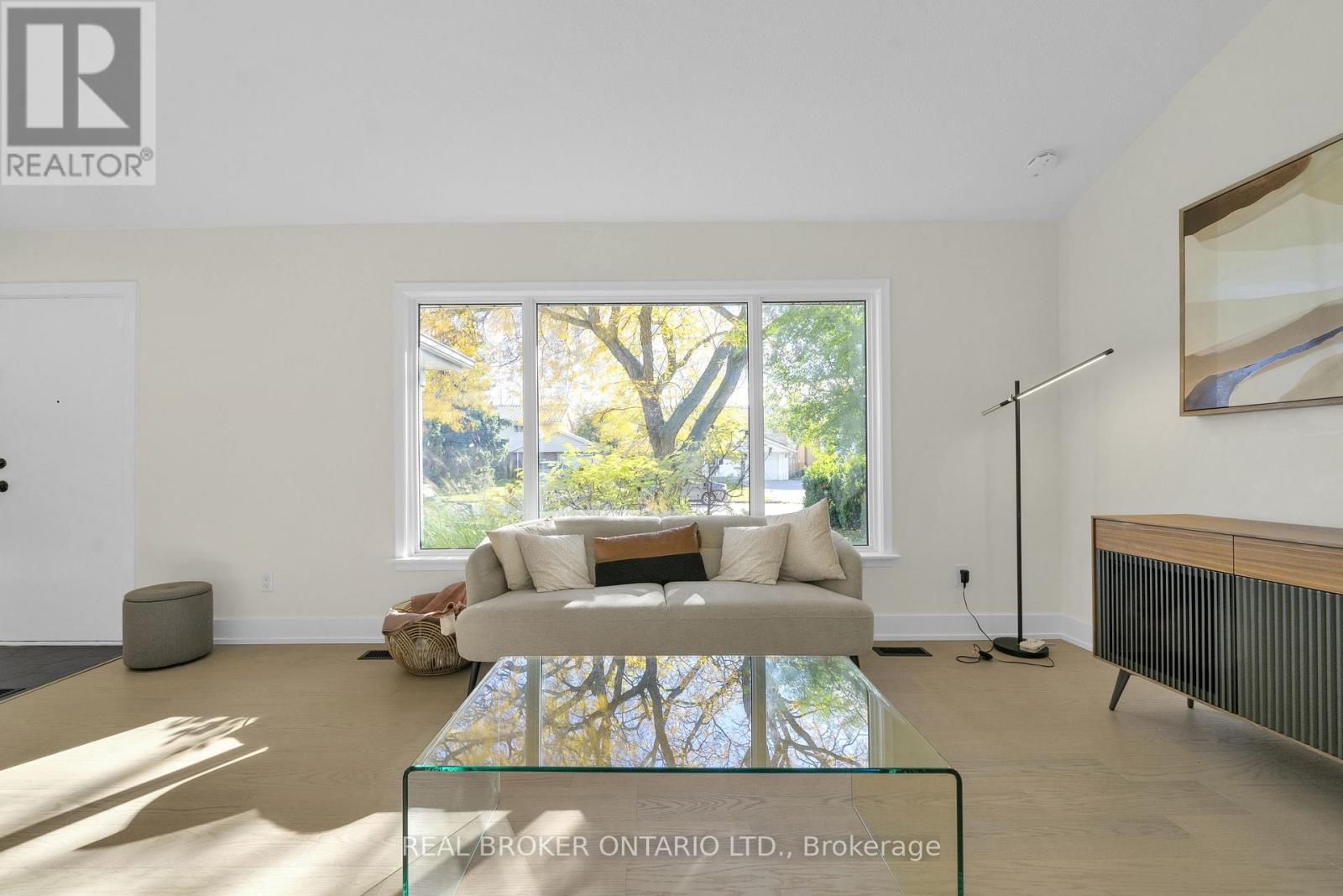 36 Marthclare Avenue, Toronto, Ontario M3A 1E2 - Photo 9 - C12527390