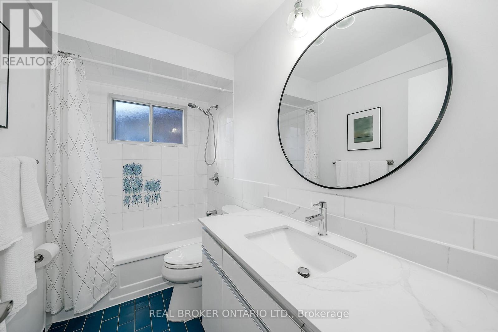 36 Marthclare Avenue, Toronto, Ontario M3A 1E2 - Photo 32 - C12527390