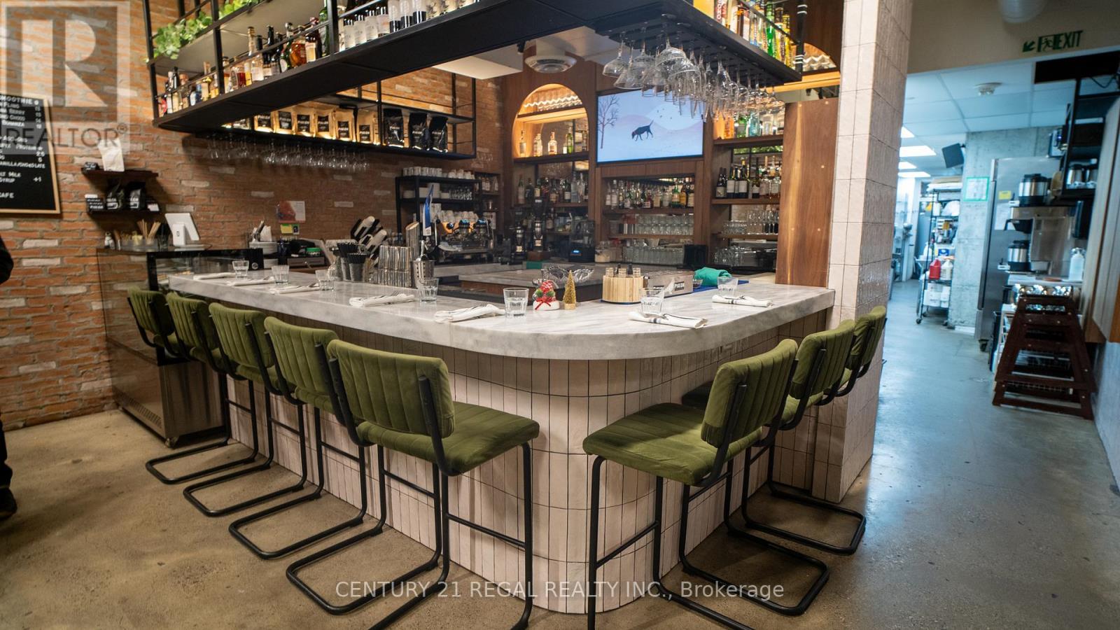 337 King Street W, Toronto, Ontario M5V 2E7 - Photo 10 - C12550662