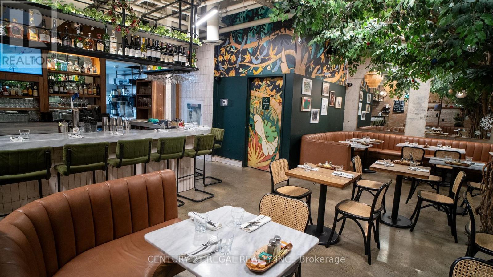 337 King Street W, Toronto, Ontario M5V 2E7 - Photo 7 - C12550662