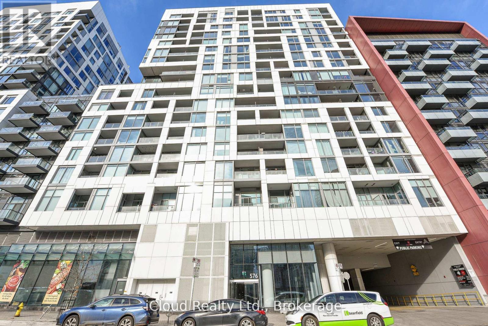 1015 - 576 Front Street W, Toronto, Ontario  M5V 0P8 - Photo 3 - C12603090