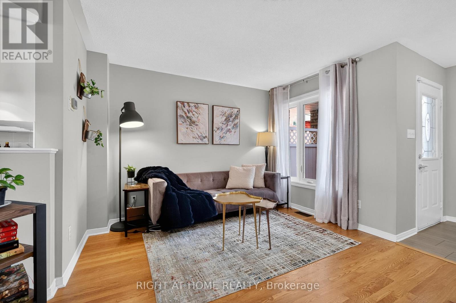 812 Nesting Way, Ottawa, Ontario K4A 3X2 - Photo 4 - X12603154