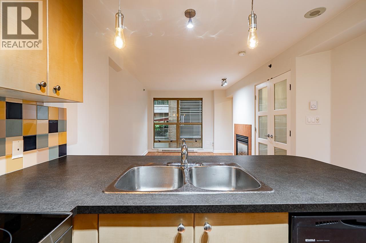 311 819 Hamilton Street, Vancouver, British Columbia  V6B 6M2 - Photo 19 - R3072337