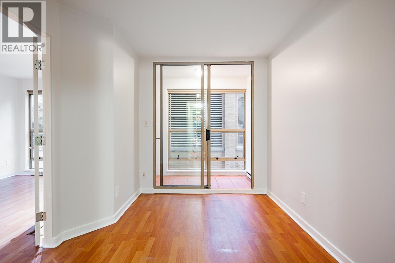 311 819 Hamilton Street, Vancouver, British Columbia  V6B 6M2 - Photo 23 - R3072337