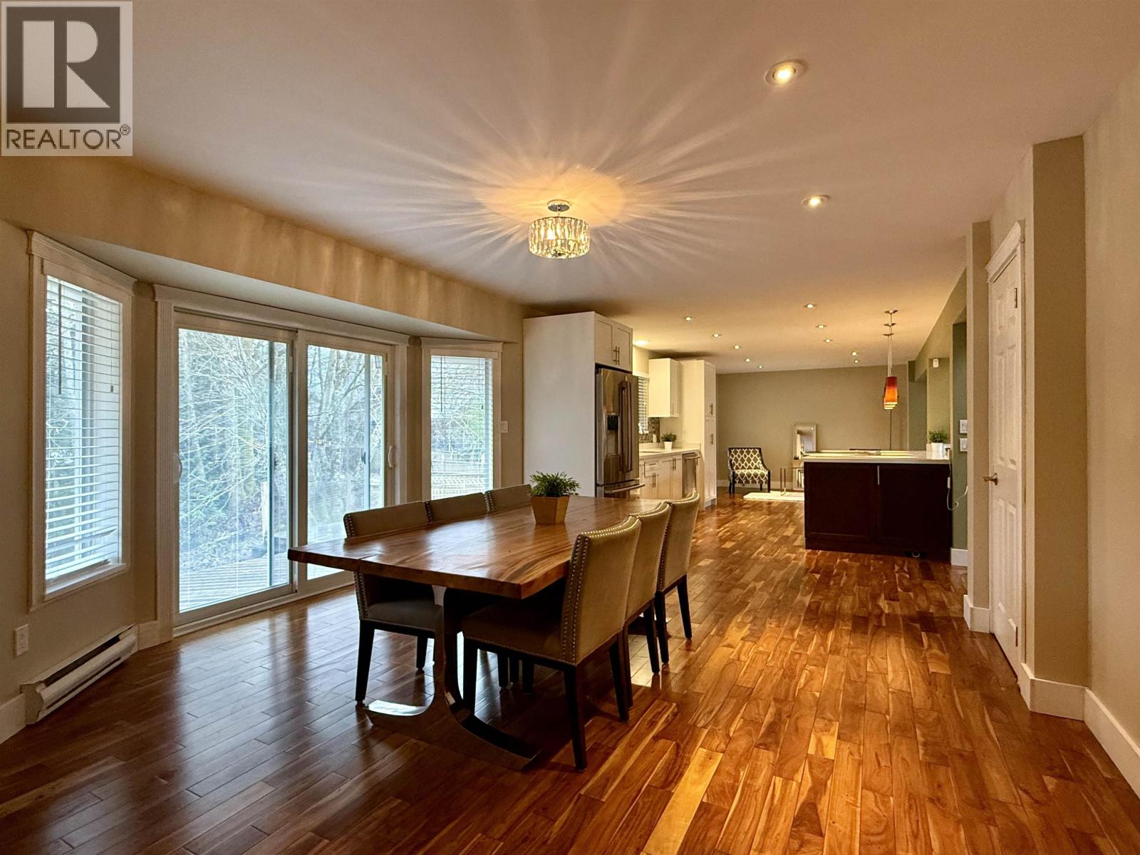 1510 Macdonald Place, Squamish, British Columbia  V0N 1H0 - Photo 10 - R3072349