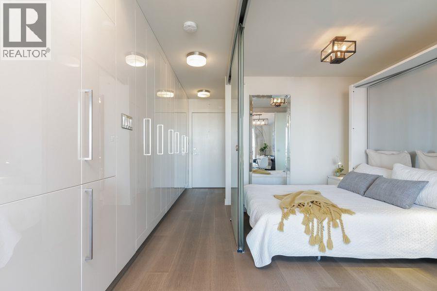 910 189 Keefer Street, Vancouver, British Columbia  V6A 0C8 - Photo 2 - R3072180