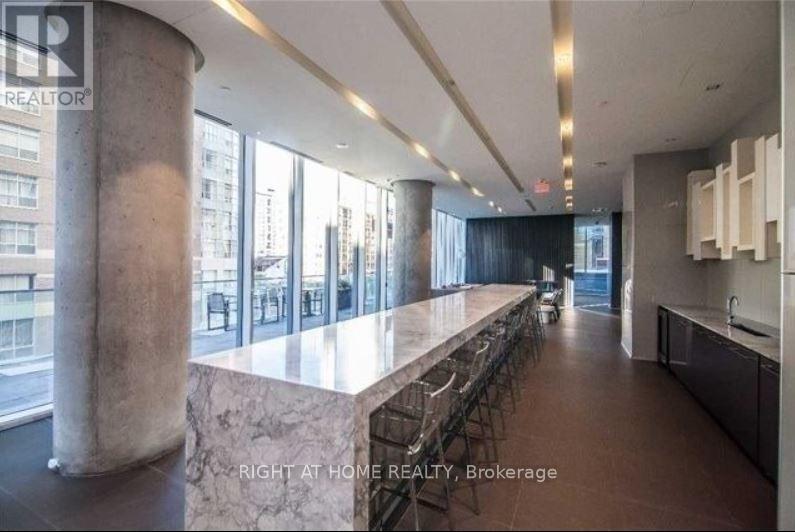 1405 - 15 Grenville Street, Toronto, Ontario  M4Y 0B9 - Photo 23 - C12603136