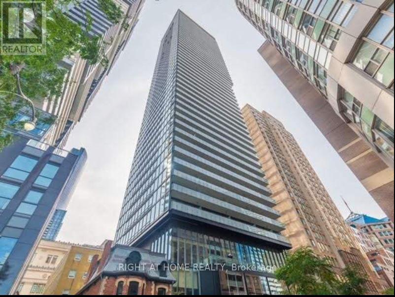 1405 - 15 Grenville Street, Toronto, Ontario  M4Y 0B9 - Photo 3 - C12603136