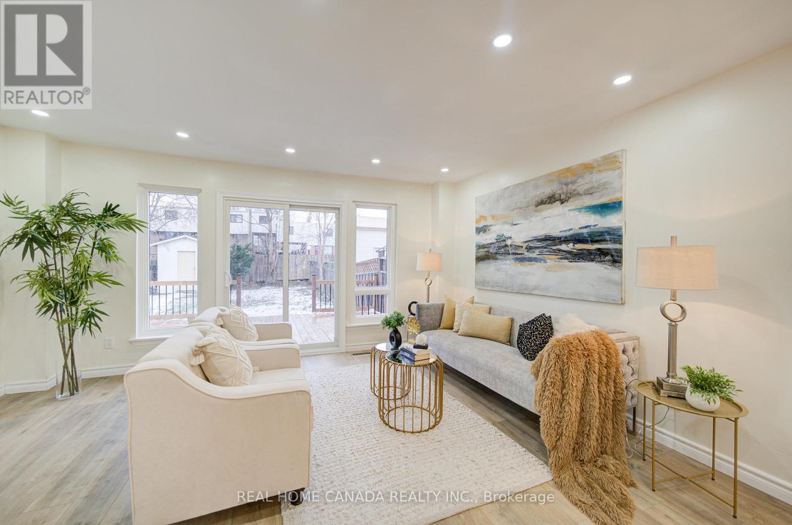 1088 Venus Crescent, Oshawa, Ontario  L1J 6E4 - Photo 9 - E12600224