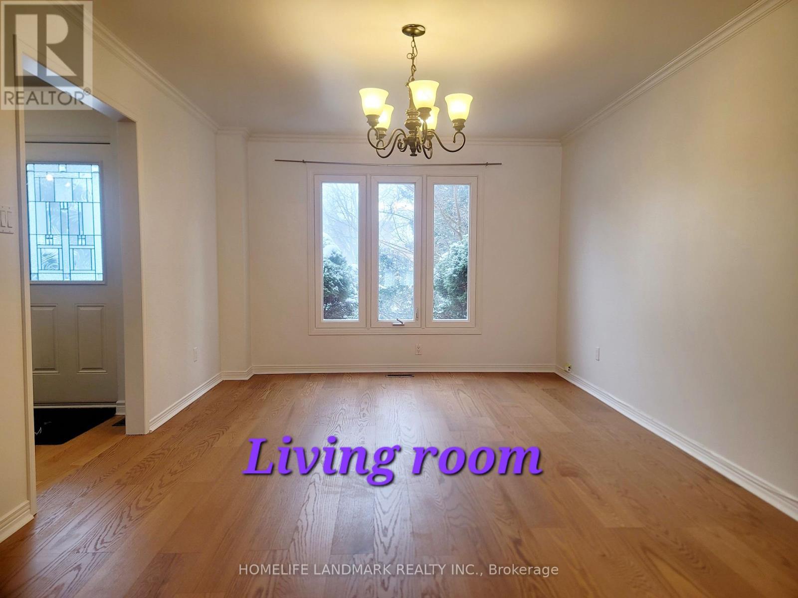 29 Worthington Avenue, Richmond Hill, Ontario  L4E 2S8 - Photo 5 - N12603160