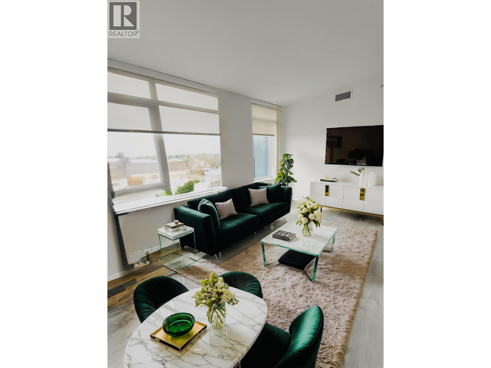 702 6788 MINORU BOULEVARD, Richmond, British Columbia