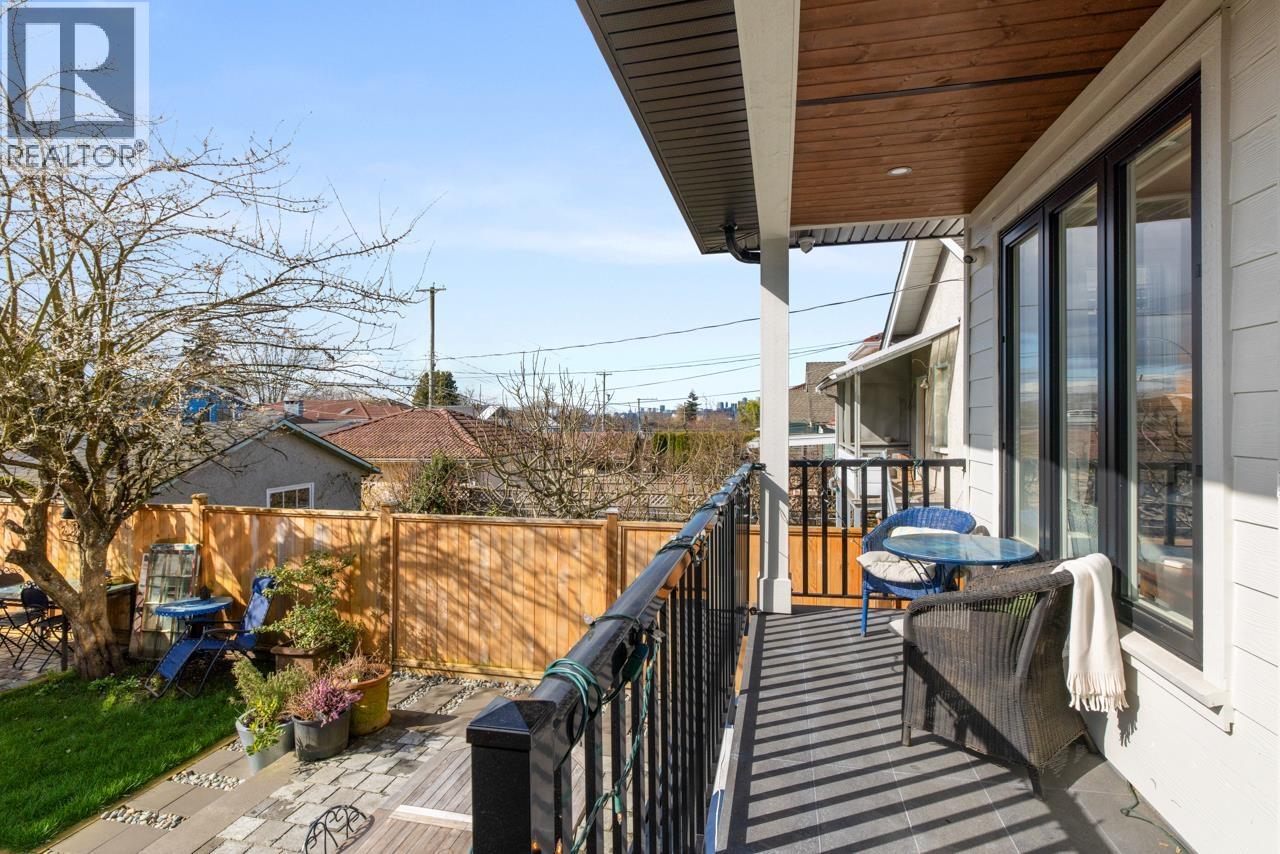 2558 Dundas Street, Vancouver, British Columbia  V5K 1P8 - Photo 34 - R3067424