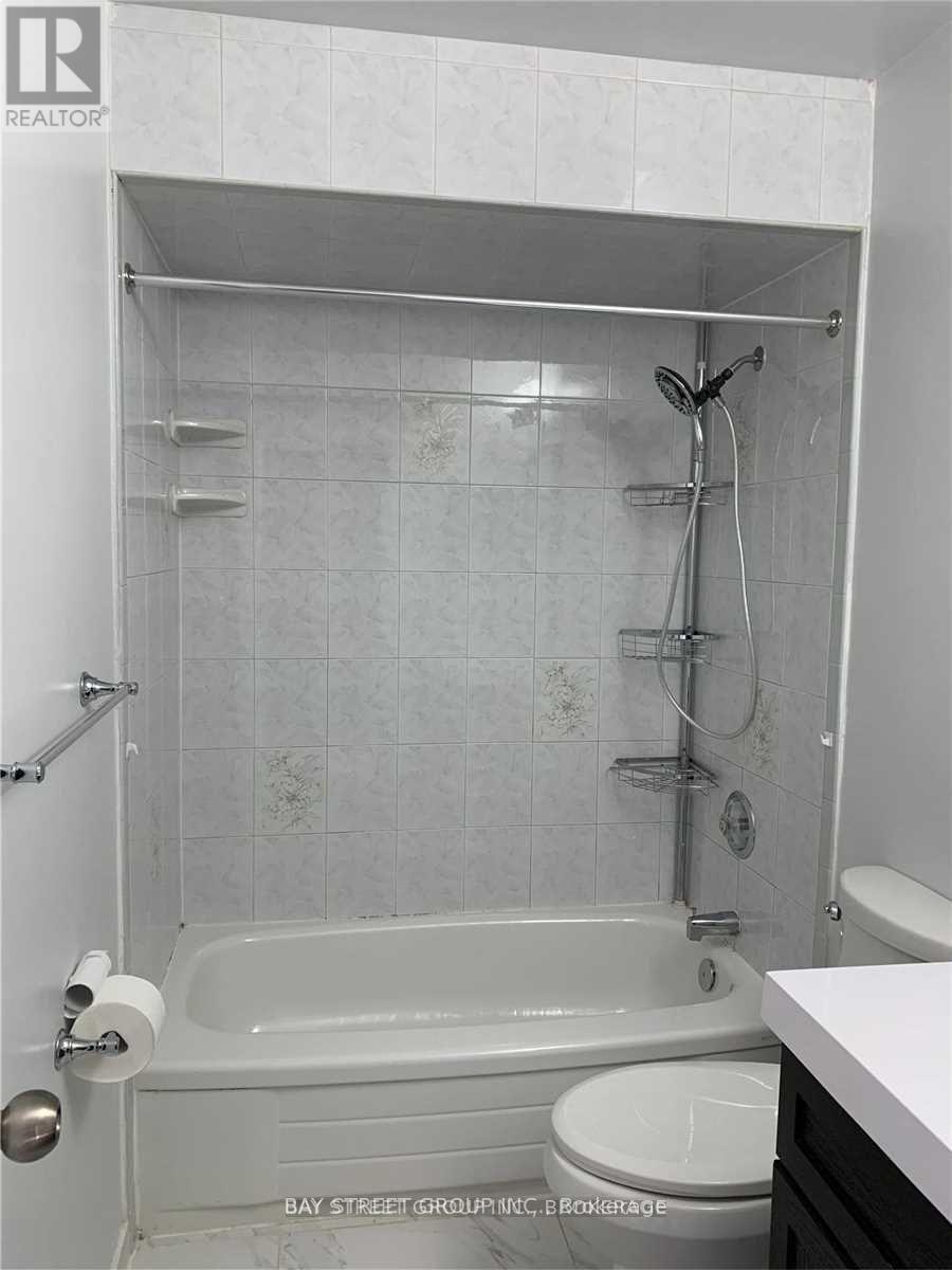 13 - 1550 Grosvenor Street, Oakville, Ontario  L6H 2Z1 - Photo 17 - W12603152