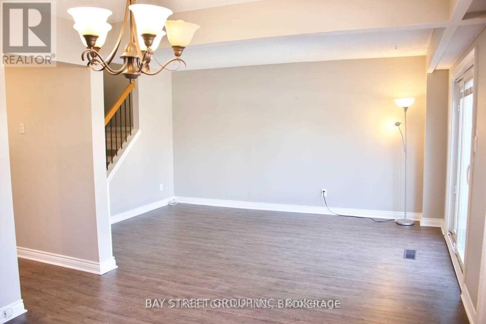 13 - 1550 Grosvenor Street, Oakville, Ontario  L6H 2Z1 - Photo 7 - W12603152