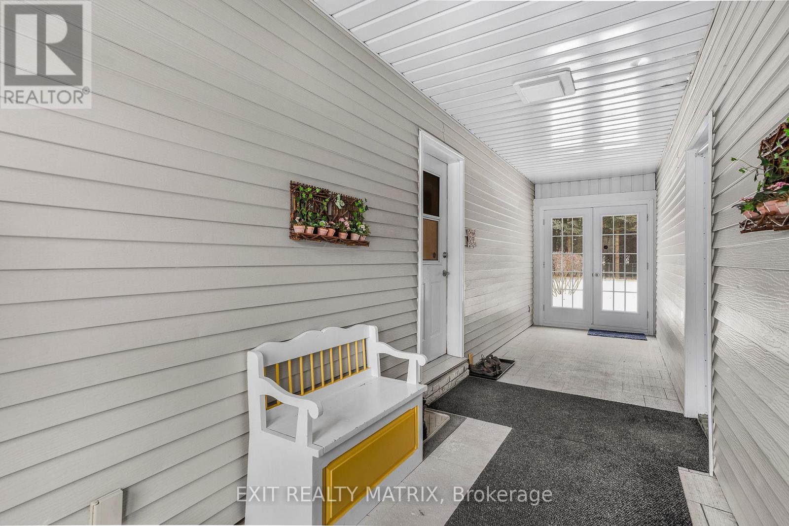 1261 Golf Road, East Hawkesbury, Ontario K6A 2R2 - Photo 22 - X12603196