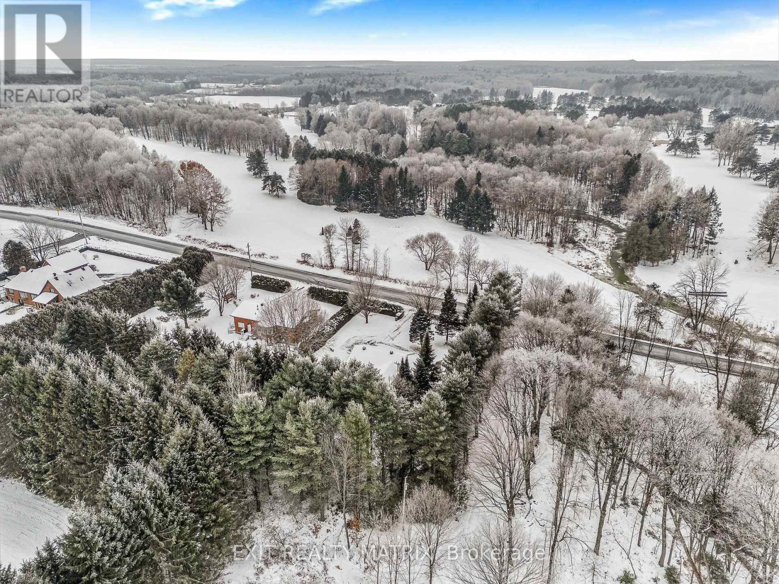 1261 Golf Road, East Hawkesbury, Ontario K6A 2R2 - Photo 39 - X12603196