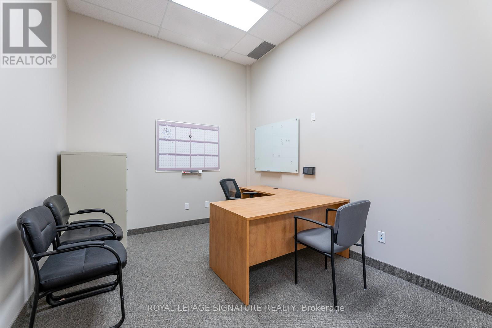 214c - 55 Wyndham St N, Guelph, Ontario  N1H 7T8 - Photo 6 - X12603134