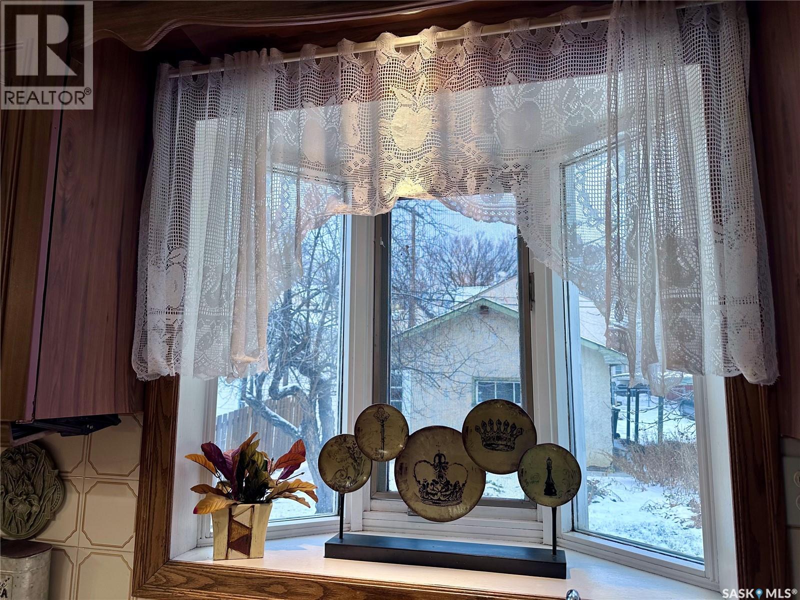 1925 Athol Street, Regina, Saskatchewan  S4T 3E4 - Photo 9 - SK025192