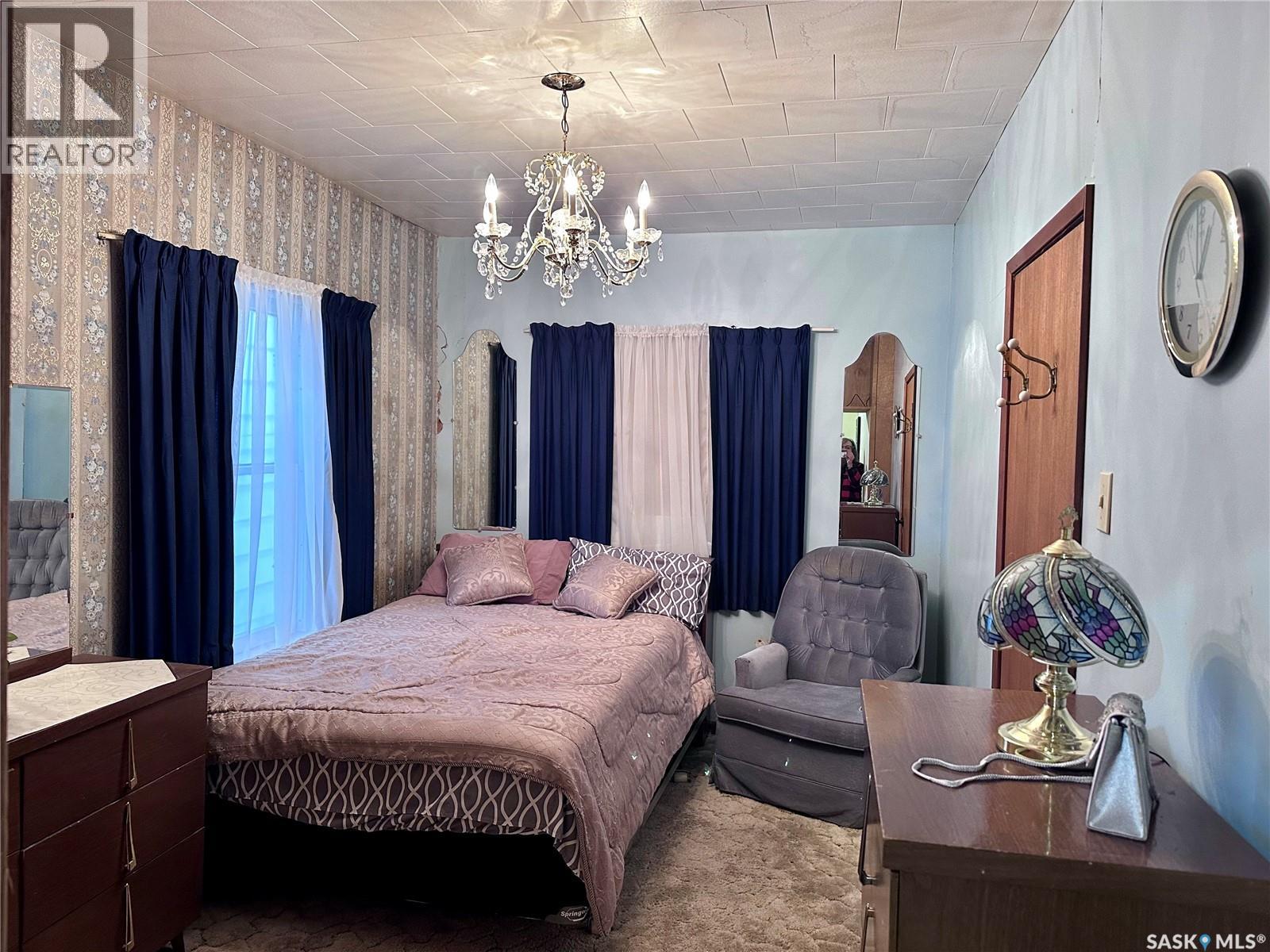 1925 Athol Street, Regina, Saskatchewan  S4T 3E4 - Photo 12 - SK025192