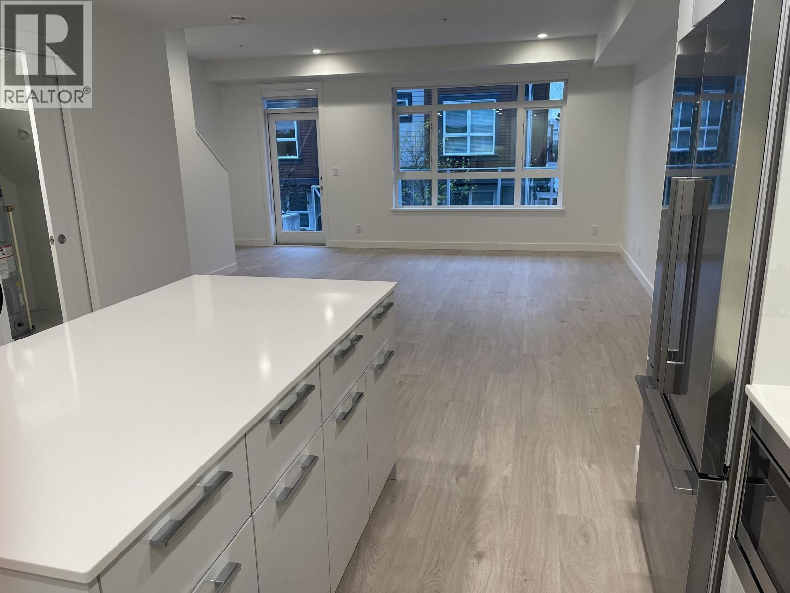 Sl35 10333 River Drive, Richmond, British Columbia  V6X 0X4 - Photo 3 - R3068328