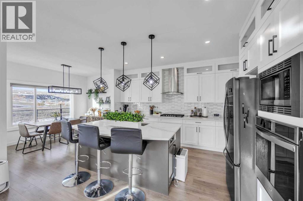 97 Baysprings Gardens Sw, Airdrie, Alberta  T4B 5C6 - Photo 22 - A2273187